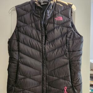 The North Face Women's Black Puffer Vest